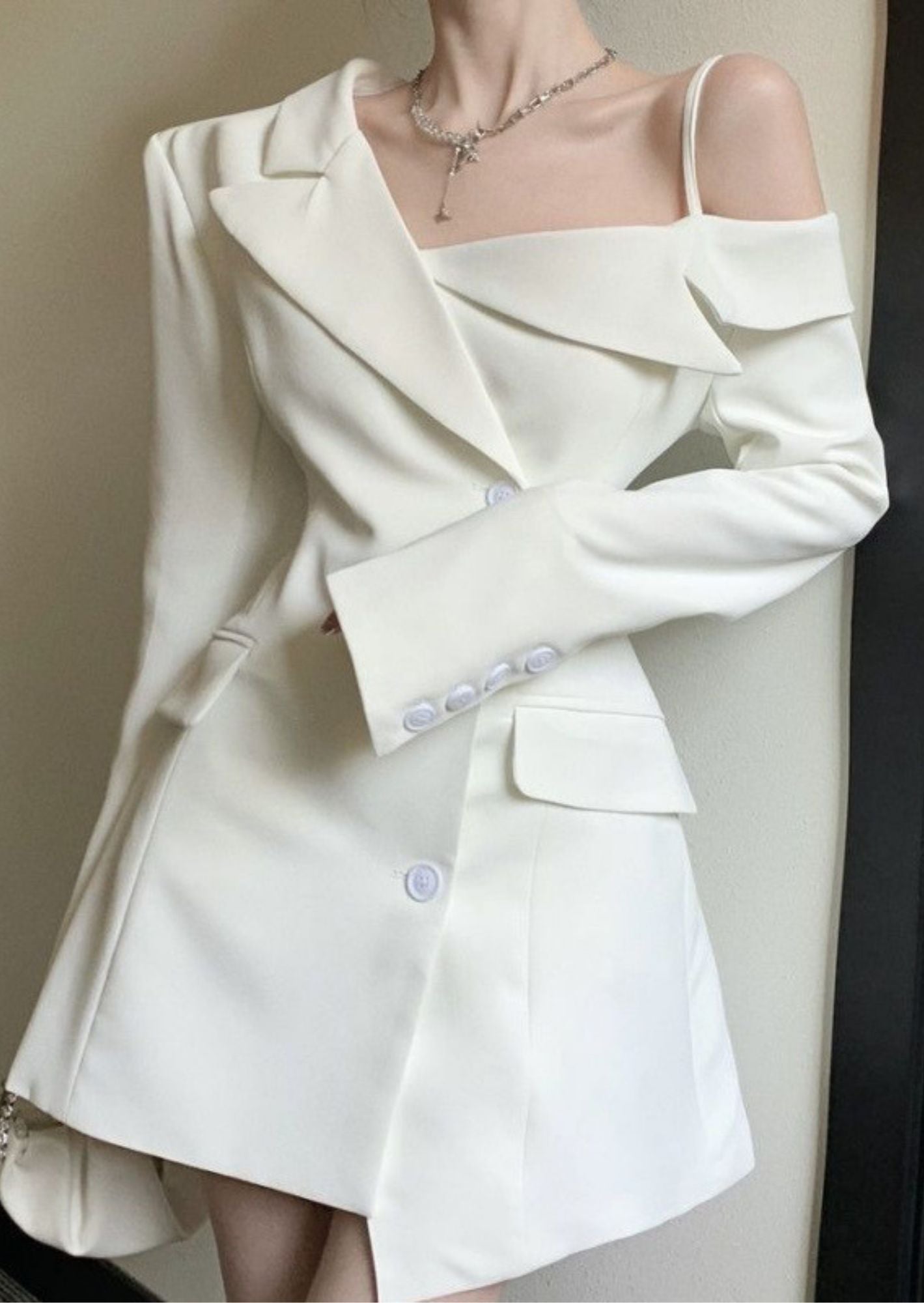 K-Drama CEO Inspired Asymmetrical Elegance: The One-Shoulder Blazer Dress - BASIC