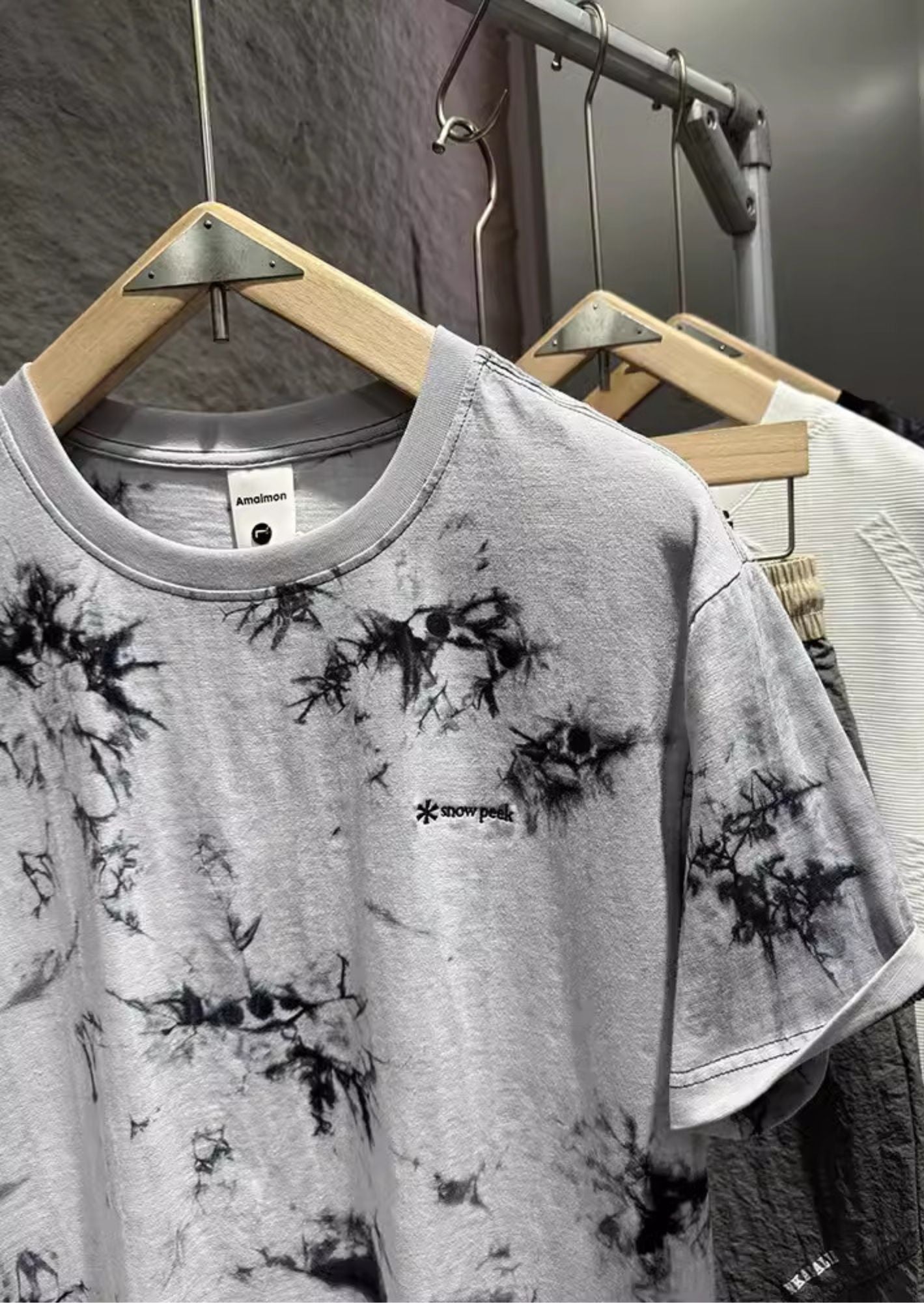 J-Drama Inspired Urban Cool Style -Monochrome Tie-Dye T-Shirt –  BASIC