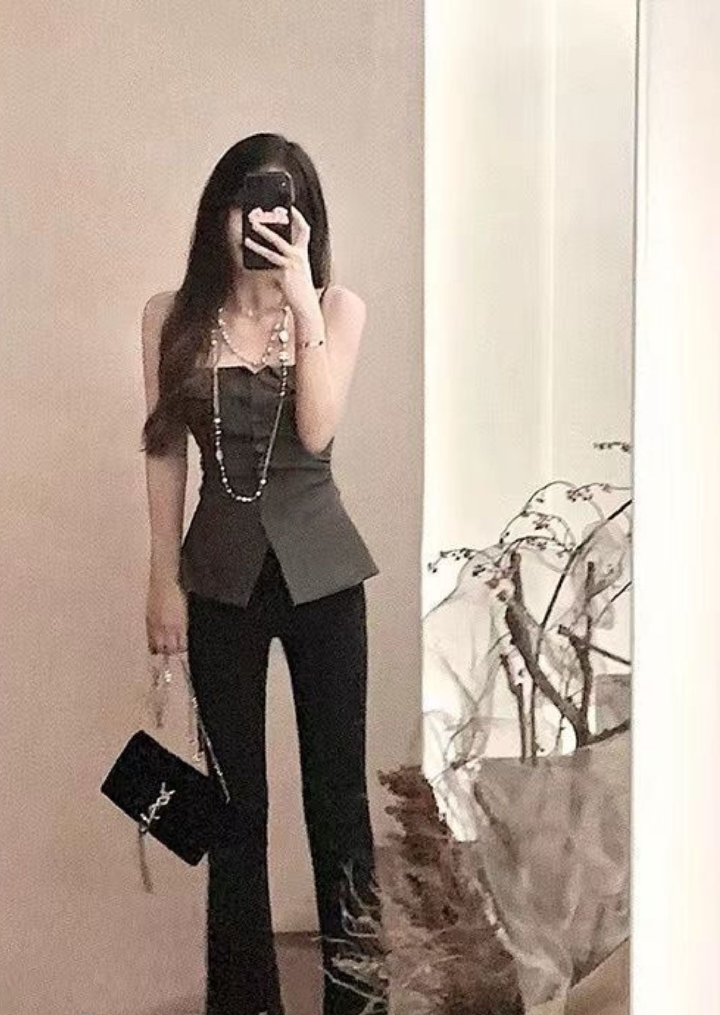 K-Drama Inspired Chic Urban Look - Elegant Button-Front Sleeveless Top with Folded Collar Detail – BASIC