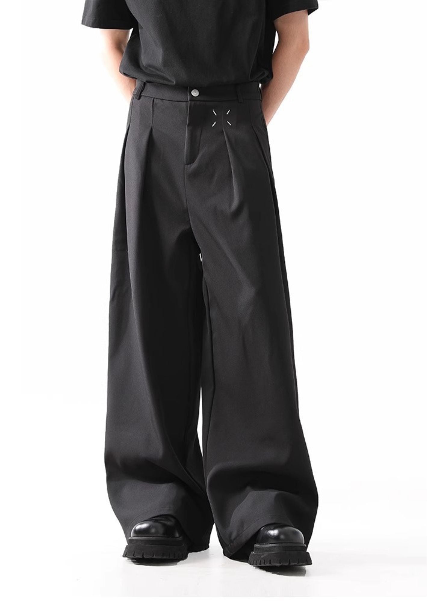 J-Drama Inspired Neo-Minimalist Elegance - Structured Wide-Leg Trousers with Tailored Pleats – BASIC