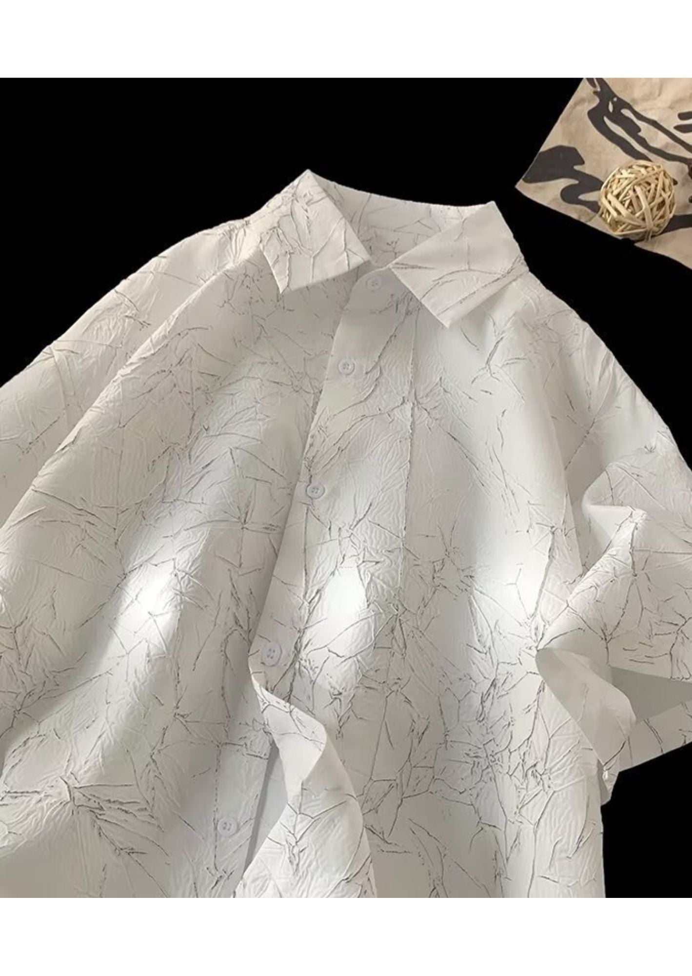 C-Drama Inspired Modern Elegance - White Textured Short-Sleeve Shirt with Marble-Inspired Print – BASIC