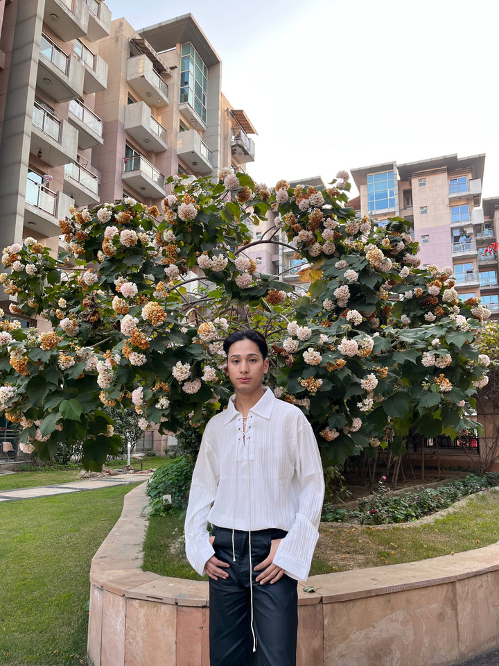 J-Drama-Inspired Minimalist Aesthetic - White Lace-Up Collar Shirt with Relaxed Silhouette – BASIC