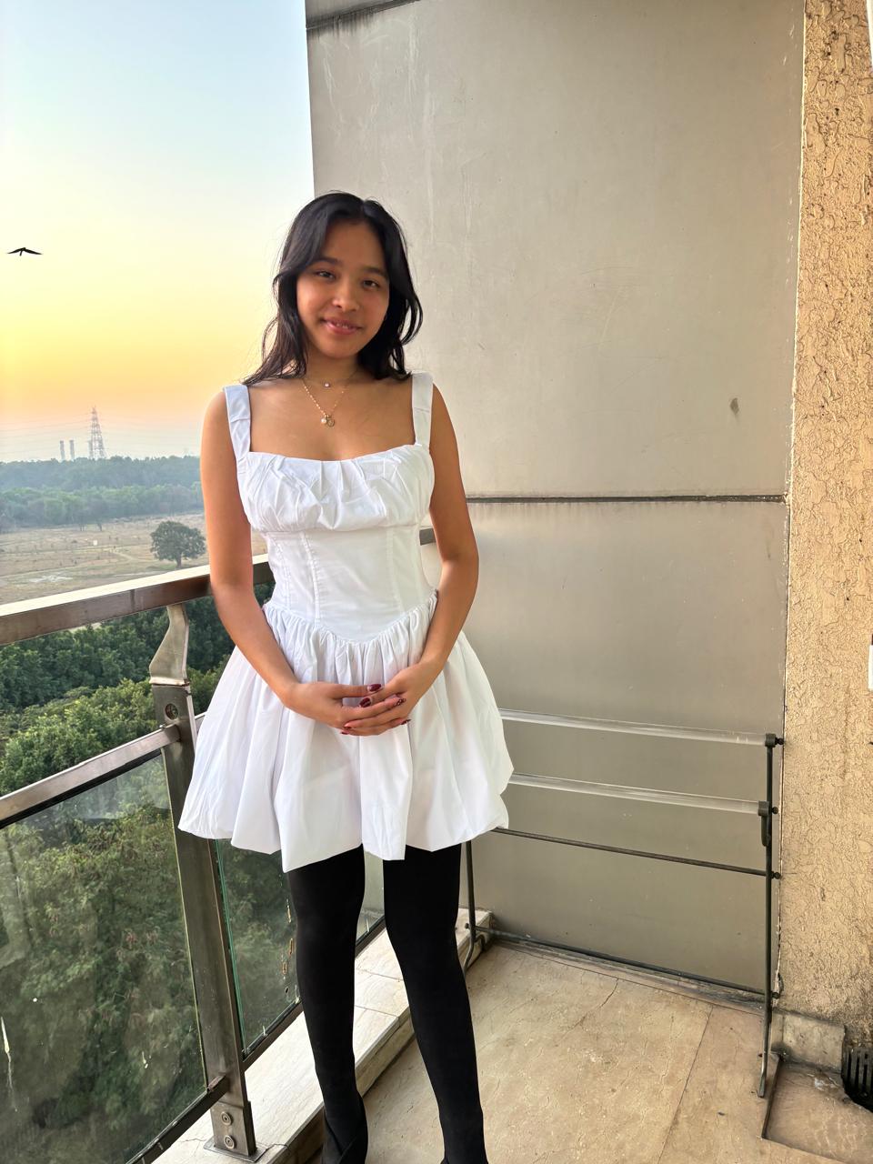 K-Drama Dream Meets K-Pop Darling Aesthetic — Bubble Hem Short Sleeve Dress - BASIC