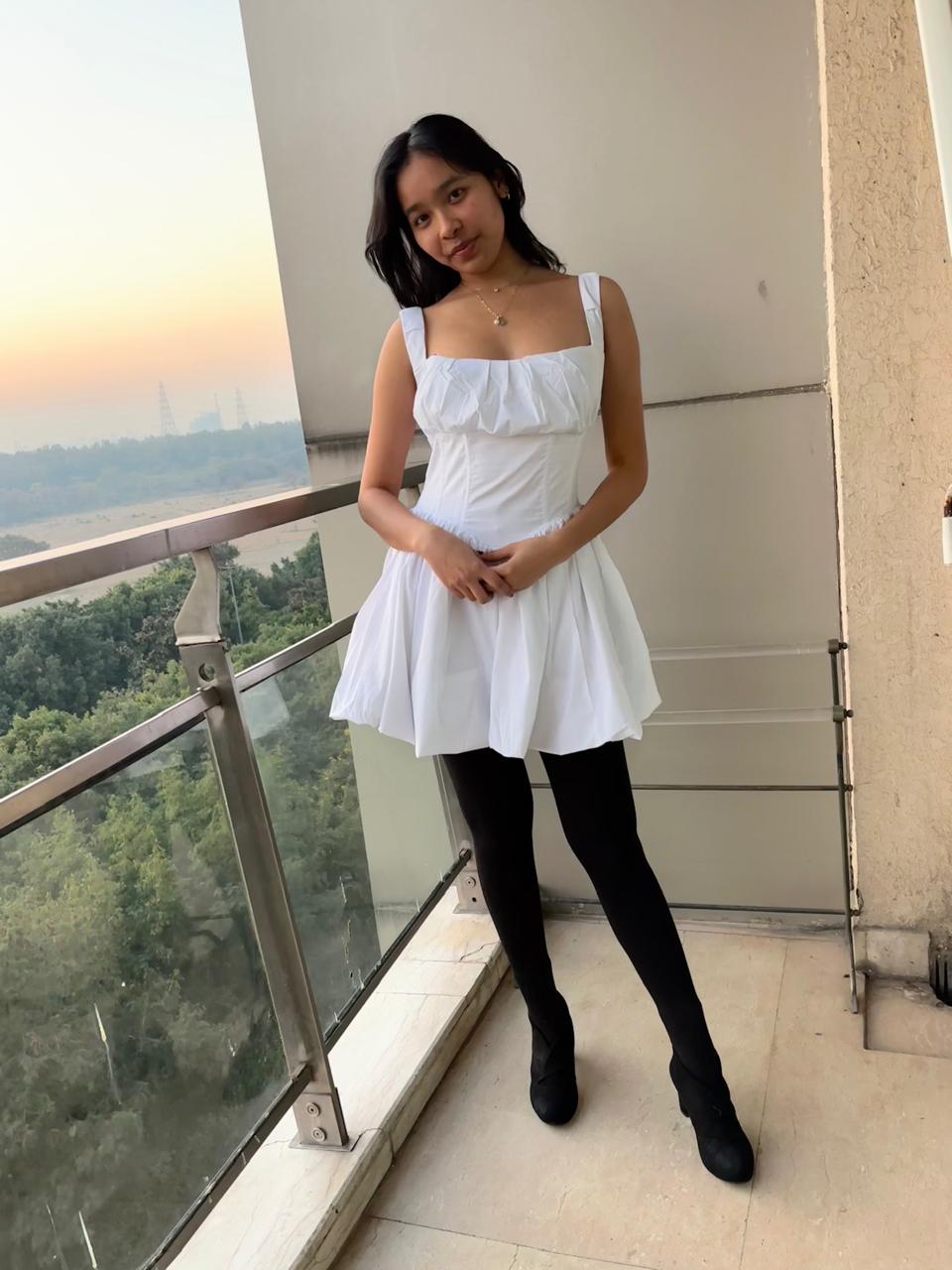 K-Drama Dream Meets K-Pop Darling Aesthetic — Bubble Hem Short Sleeve Dress - BASIC