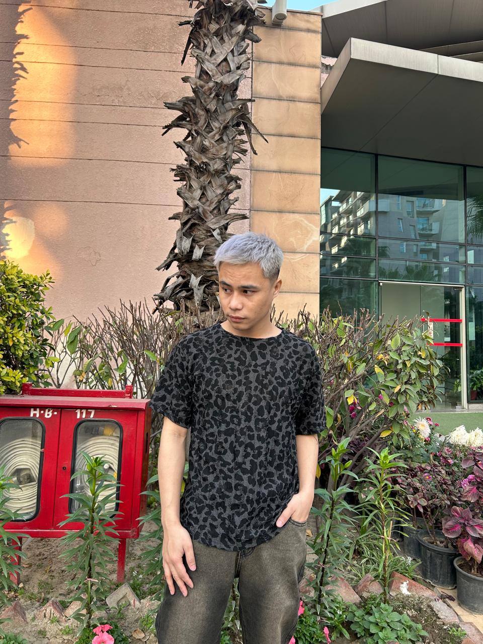 K-Drama Inspired Streetwear Aesthetic -Textured Leopard Print T-Shirt – BASIC